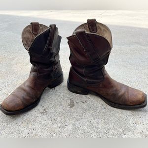 Ariat 6.5 square toe boots